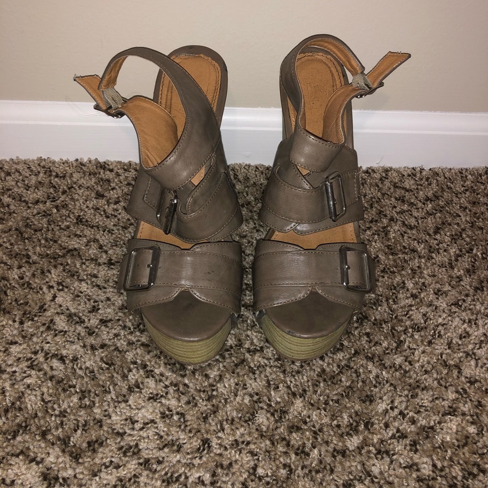 Aldo buckle wedges